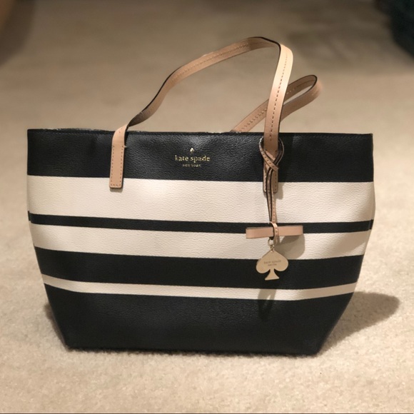 kate spade Handbags - Kate spade black and white stripe purse